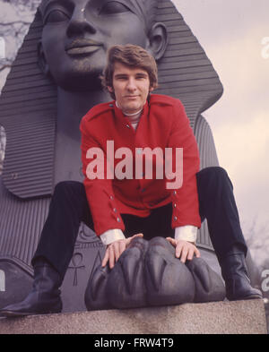 "Sifflement" Jack Smith (John O'Neil) chanteur anglo-irlandais en 1967. Photo Tony Gale Banque D'Images