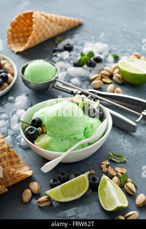 Green lime rafraîchissante glace pistache Banque D'Images