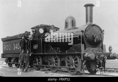 LNWR Charbon 'Engine' 0-6-0 sur le front occidental en 1917 comme ROD 3408 avec un remplacement 2500 gallon offre à Rouxmesnil en 1917 Banque D'Images