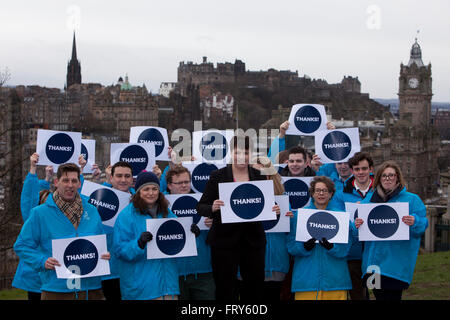 Edinburgh, Royaume-Uni. 24Th Mar, 2016. Le chef conservateur écossais Édimbourg Ruth Davidson dans Carlton Hill Edinburgh pour remercier les gens qui ont voté non au référendum sur l'indépendance. Credit : Pako Mera/Alamy Live News Banque D'Images