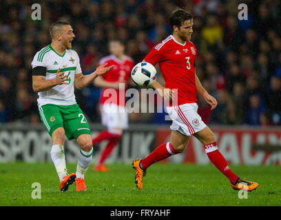 Cardiff City Stadium, Cardiff, Pays de Galles. 24Th Mar, 2016. International Vauxhall Friendly, Pays de Galles et Irlande du Nord. Le nord de l'Ireland Conor Washington montre sa frustration après une faute est décerné contre lui : l'action de Crédit Plus Sport/Alamy Live News Banque D'Images