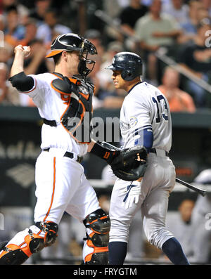 2 septembre 2009 - Baltimore, Maryland, États-Unis d'Amérique - Baltimore, MD - 2 septembre, 2009 -- New York Yankees de troisième but Alex Rodriguez (13) fait une grimace après avoir rayé en quatrième manche contre les Orioles de Baltimore à l'Oriole Park at Camden Yards de Baltimore, MD, le mercredi, 2 septembre 2009..Credit : Ron Sachs / CNP. (Crédit Image : © Ron Sachs/CNP via Zuma sur le fil) Banque D'Images
