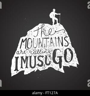 L'appel des montagnes. étiquette silhouette randonneur chalk lettrage à bord. vector illustration Illustration de Vecteur