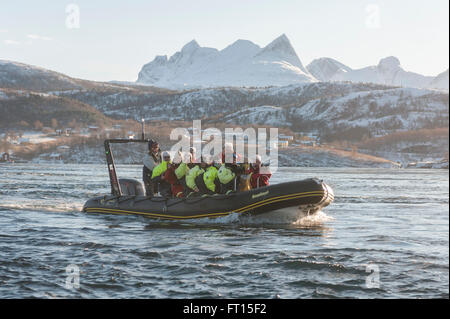 Équitation Le Saltstraumen dans un bateau gonflable rigide. Dans le comté de Nordland Bodø, Norvège. L'Europe Banque D'Images