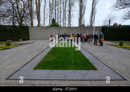 Spot de la sépulture de dirigeants exécuté l'Insurrection de Pâques 1916, dans l'ancienne cour de la prison d'Arbour Hill Prison, Dublin, Irlande Banque D'Images