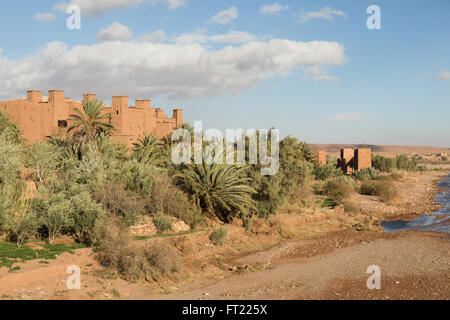 Vue de la 11e siècle kasbah d'Ait Benhaddou Banque D'Images