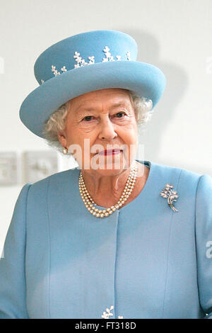 Enniskillen Fermanagh,CO,UK,l'Europe. 26 juin 2012 Sa Majesté la Reine Elizabeth II à l'ouverture de nouvel hôpital à Enniskillen. Banque D'Images