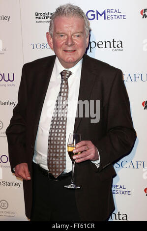 3 mars 2016 - John Motson assistant à Londres 2016 Football Awards au Battersea Evolution de Londres, Royaume-Uni. Banque D'Images