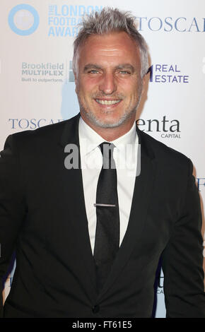 3 mars 2016 - David Ginola assistant à Londres 2016 Football Awards au Battersea Evolution de Londres, Royaume-Uni. Banque D'Images