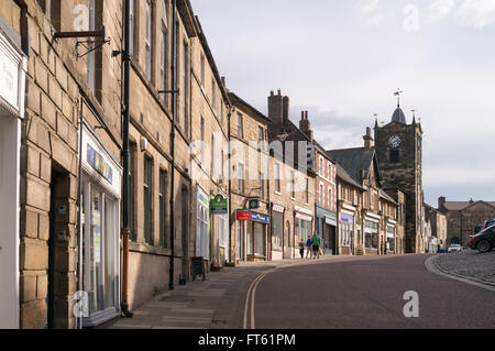 Les bâtiments en pierre dans Fenkle Street, Alnwick, Northumberland, England, UK Banque D'Images