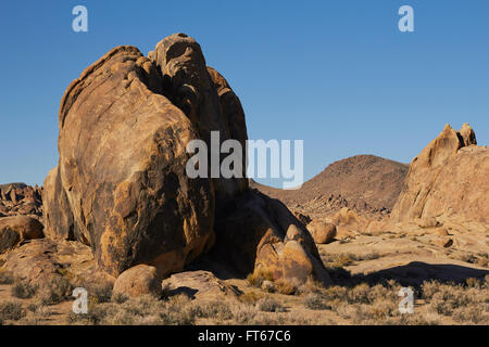 Alabama Hills près de Lone Pine, en Californie, USA. Un endroit populaire pour le tournage des films de l'ouest Banque D'Images