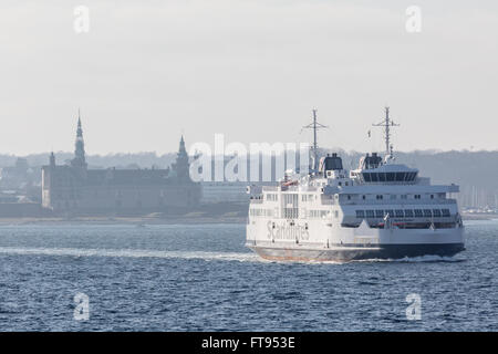 Le traversier entre Helsingør et Helsingborg Banque D'Images