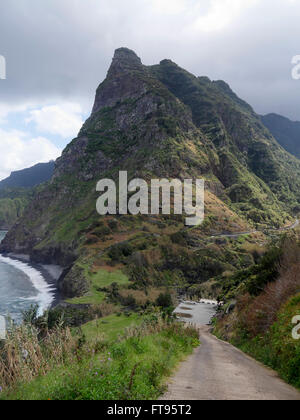 Près de la côte nord de Madère Sao Jorge, Madère, Mars 2016 Banque D'Images