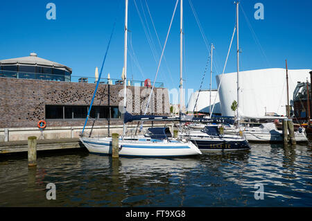 STRALSUND, ALLEMAGNE - 13 août 2015 : les rues du centre historique de Stralsund, Mecklenburg-Vorpommern, Allemagne Banque D'Images