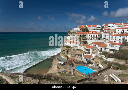 Praia das Maçãs, Sintra, Portugal Banque D'Images