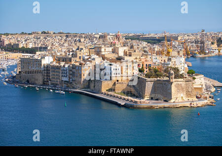 L'avis de Grand Port et Senglea (L-isla) péninsule à Fort Saint Michael sur l'extrémité de la terrasse en bordure de la Banque D'Images