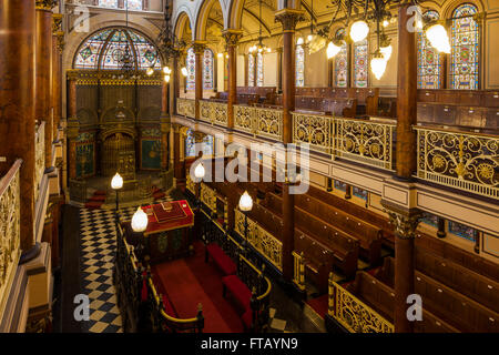 Intérieur de la synagogue historique sur Street à Brighton, Angleterre. Banque D'Images