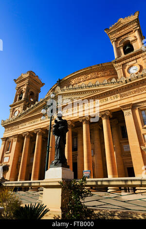 L'église de l'Assomption de Notre-Dame, connu sous le nom de rotonde Mosta Mosta ou Dôme. Banque D'Images