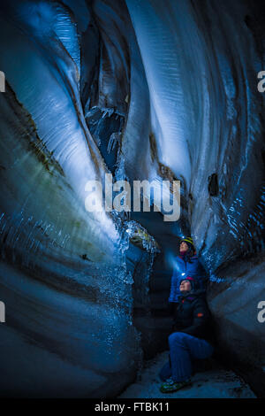 Larsbreen la caverne de glace, Spitsbergen, Svalbard Banque D'Images