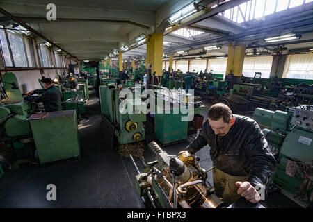 Un atelier de machines à l'usine d'armure de Lviv Banque D'Images