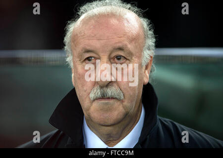 Vicente Del Bosque (ESP), 24 mars 2016 - Football : match amical entre l'Italie 1-1 Espagne au stade Friuli à Udine, Italie. (Photo de Maurizio Borsari/AFLO) Banque D'Images