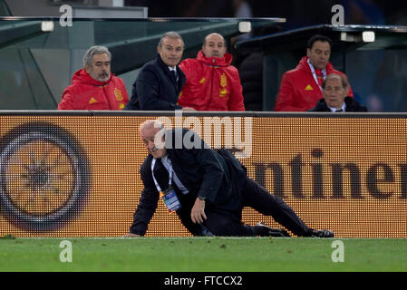 Vicente Del Bosque (ESP), 24 mars 2016 - Football : match amical entre l'Italie 1-1 Espagne au stade Friuli à Udine, Italie. (Photo de Maurizio Borsari/AFLO) Banque D'Images