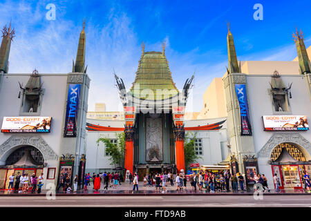 Le Grauman's Chinese Theatre sur Hollywood Boulevard à Hollywood, Californie, USA. Banque D'Images