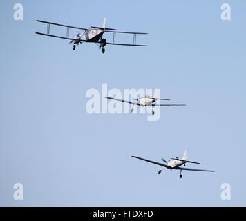 EI-HFC (170), l'IE-HFA (168) et de l'AE-ABI 'Iolar' du vol historique de l'Irlande, l'affichage à l'Airshow écossais en 2015 Banque D'Images