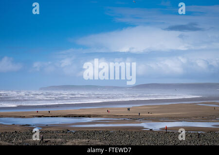 La plage à Westward Ho ! Dans le Devon, England, UK Banque D'Images