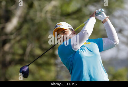 Carlsbad, Californie, États-Unis. Mar 27, 2016. Inbee Park au cours de la ronde finale de la Classique Kia à Aviara Golf Club à Carlsbad, en Californie. Lydia Ko gagne par 19 sous pour le tournoi. Justin Cooper/CSM/Alamy Live News Banque D'Images