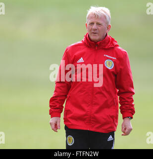 Mar Hall, Glasgow, Ecosse. Mar 28, 2016. L'Ecosse Football International et de formation à l'intention des médias avant leur match contre le Danemark le 29 mars. Manager Gordon Strachan © Plus Sport Action/Alamy Live News Banque D'Images