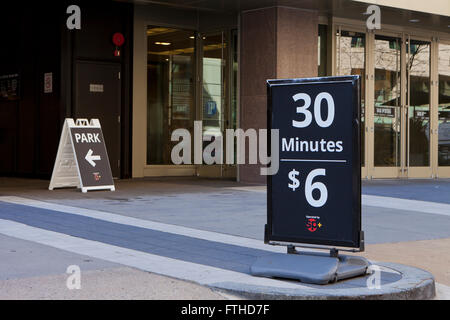 Garage Parking sign - USA Banque D'Images