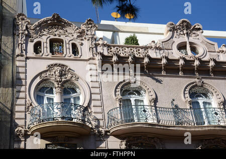 Façade de la Clinica Baviera, Gran Vía Marqués del Turia Valencia, Espagne Banque D'Images