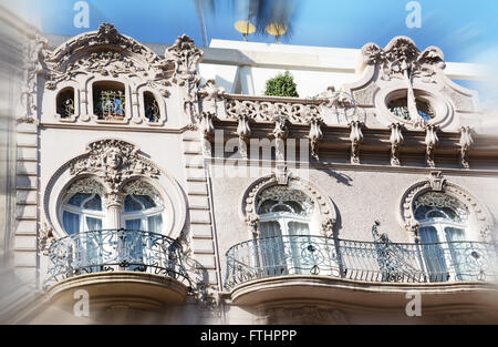 Façade de la Clinica Baviera, Gran Vía Marqués del Turia Valencia, Espagne Banque D'Images