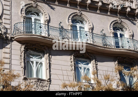 Façade de la Clinica Baviera, Gran Vía Marqués del Turia Valencia, Espagne Banque D'Images