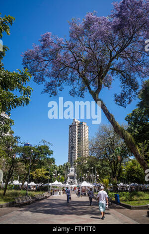 Largo do Campo Grande, place centrale, également connu sous le nom de la Praça 2 de Julho, Salvador, Bahia, Brésil Banque D'Images