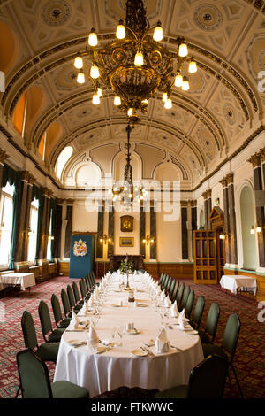 La suite de banquet à Birmingham Council House aménagé pour un déjeuner civique Banque D'Images