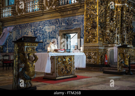 La masse à l'Igreja de São Francisco, l'église de Saint François, Salvador, Bahia, Brésil Banque D'Images