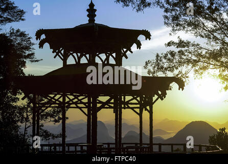 Nascer do sol Vista Chinesa na pas de Alto da Boa Vista - Parque Nacional da Floresta da Tijuca Banque D'Images