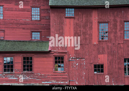 Grange rouge détail, Hancock Shaker Village, Massachusetts, USA Banque D'Images