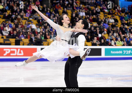 Boston, Massachusetts, USA. 30 mars, 2016. Anna Cappellini et Luca Lanotte (ITA) skate dans l'événement de danse court sur le Championnat mondial tenu au TD Garden, à Boston, Massachusetts. Credit : Cal Sport Media/Alamy Live News Banque D'Images