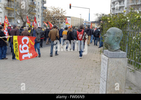 Montpellier, Languedoc-Roussillon, France. Le 31 mars 2016. Manifestation contre la réforme El Khomri du code du travail. Credit : Digitalman/Alamy Live News Banque D'Images