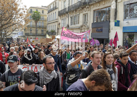 Montpellier, Languedoc-Roussillon, France. Le 31 mars 2016. Manifestation contre la réforme El Khomri du code du travail. Credit : Digitalman/Alamy Live News Banque D'Images