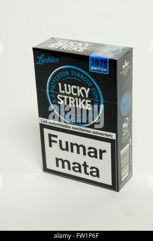 1871 Lucky Strike cigarettes Paquets de tabac de l'interrupteur Banque D'Images