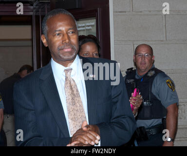 Topeka, Kansas, USA, 17 Septembre, 2015 Le Dr Ben Carson à la Grande Gare terrestre Crédit : Mark Reinstein Banque D'Images