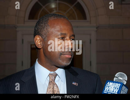 Topeka, Kansas, USA, 17 Septembre, 2015 Le Dr Ben Carson à la Grande Gare terrestre Crédit : Mark Reinstein Banque D'Images