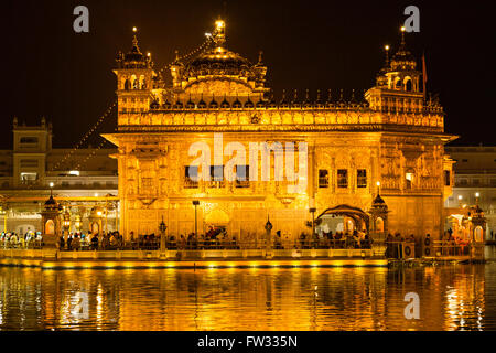 Temple Sikh Gurdwara sikh ou Harmandir Sahib, également appelé le Golden Temple, Amritsar, Punjab, India Banque D'Images