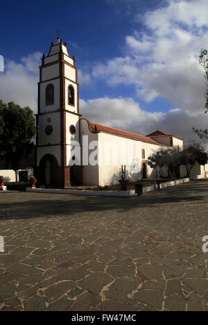 L'église historique, Santo Domingo de Guzmán, village Tetir, Fuerteventura, Îles Canaries, Espagne Banque D'Images