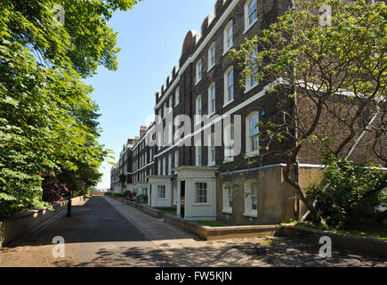 Cran-gevrier, rivière Medway, Kent, Regency bureaux, à côté du bureau de paye ; où le romancier Charles Dickens a passé sa Banque D'Images