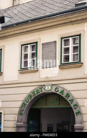 Plaque de Schubert, Schubertgasse ; Accueil du compositeur autrichien Franz Schubert pour plusieurs années à partir de 1801 ; ici il a aidé son père, et produit de nombreuses œuvres mémorables notamment sa chanson Erlkšnig, l'Earl King Banque D'Images